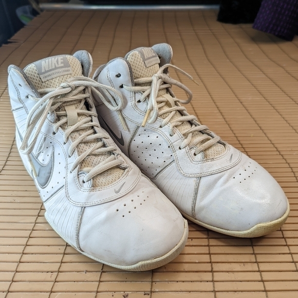 Nike Air Max Full Court Mens Basketball Shoes White/Metallic Silver 417792-103 S - Picture 3 of 9